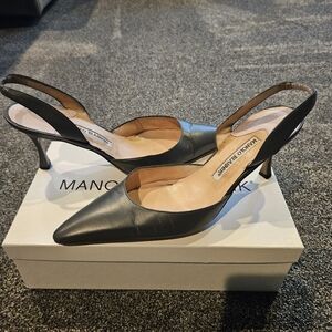 Manolo Blahnik Carolyn Sling SZ 39 1/2
